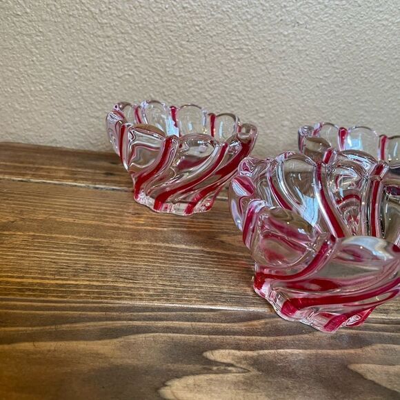 1980’s Vintage Peppermint Crystal Swirl Decorative Bowls Candle Holders Etc - Picture 4 of 15